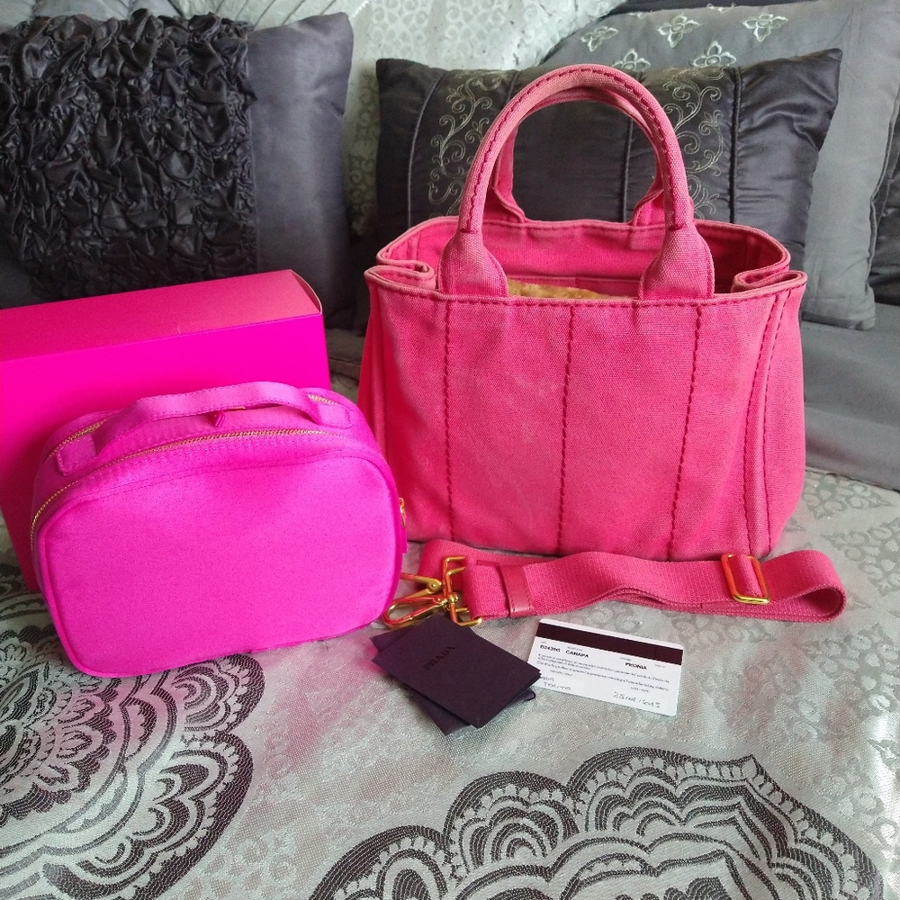 ❌SOLD❌Prada Canapa Tote Bag with Cosmetic Bag - Picture 3 of 14